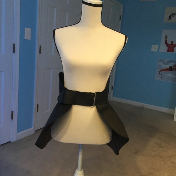 AKIRA Accessories - Peplum Skirt Belt